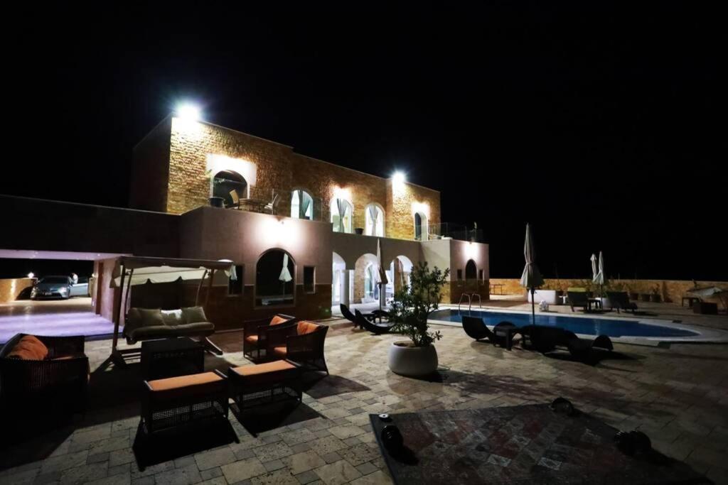 Villa Sea Breeze Sweimeh Ngoại thất bức ảnh